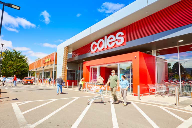 Coles Woodend, 61 High Street Woodend VIC 3442 - Image 2