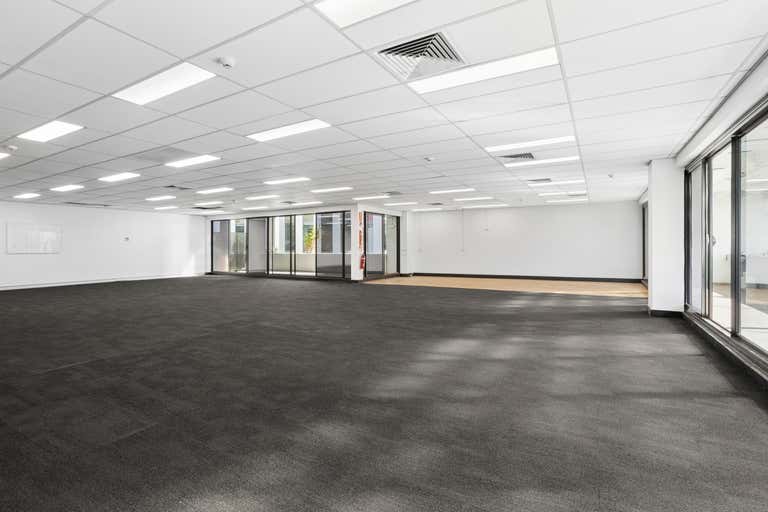 401/107 Phillip Street Parramatta NSW 2150 - Image 4