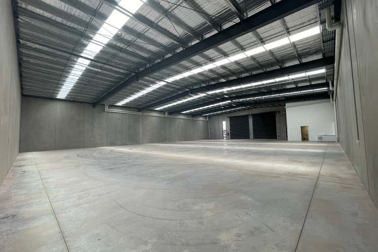 Unit 2, 5 Logic Court Truganina VIC 3029 - Image 4
