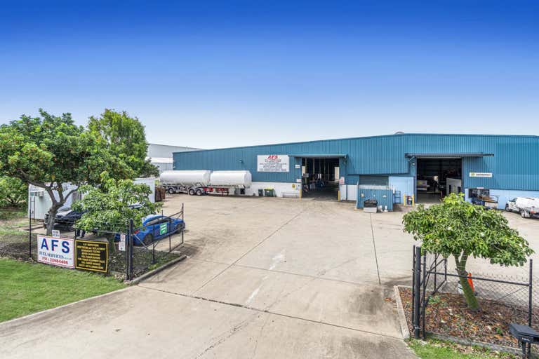 1/52 Savage Street Pinkenba QLD 4008 - Image 1