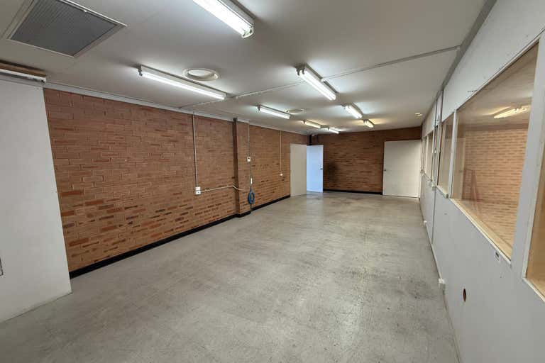 4-16 Alfred Road Chipping Norton NSW 2170 - Image 4