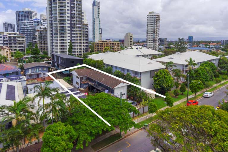 10 Pine Avenue Surfers Paradise QLD 4217 - Image 2