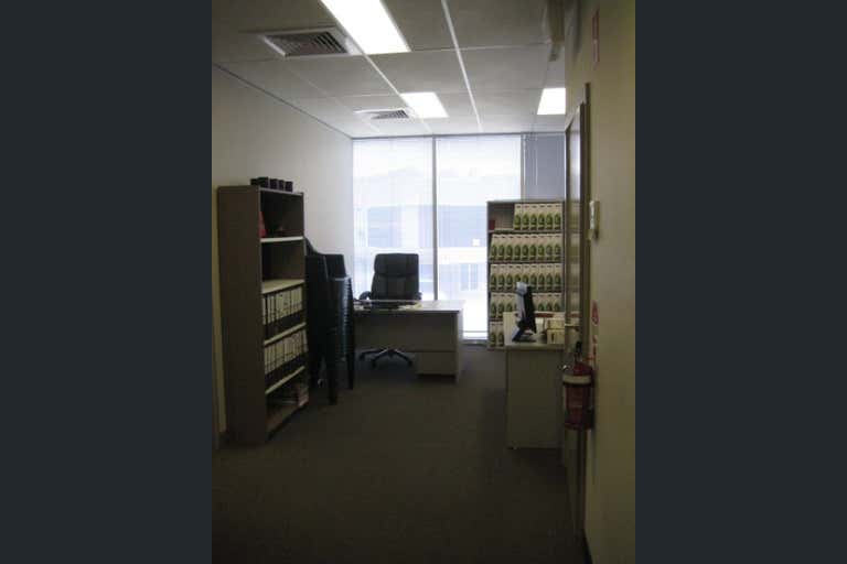 12/125 Highbury Road Burwood VIC 3125 - Image 3