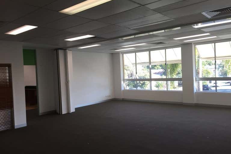 156 Scarborough Street, Suite 3, 26  Railway steet Southport QLD 4215 - Image 3