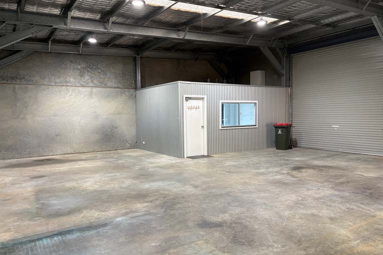 1/3 Southern Cross Drive Armidale NSW 2350 - Image 3