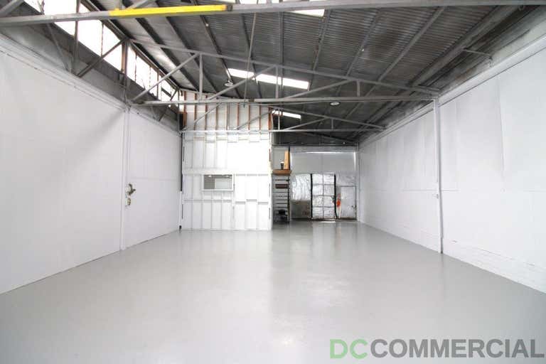 7/209 James Street Toowoomba City QLD 4350 - Image 2