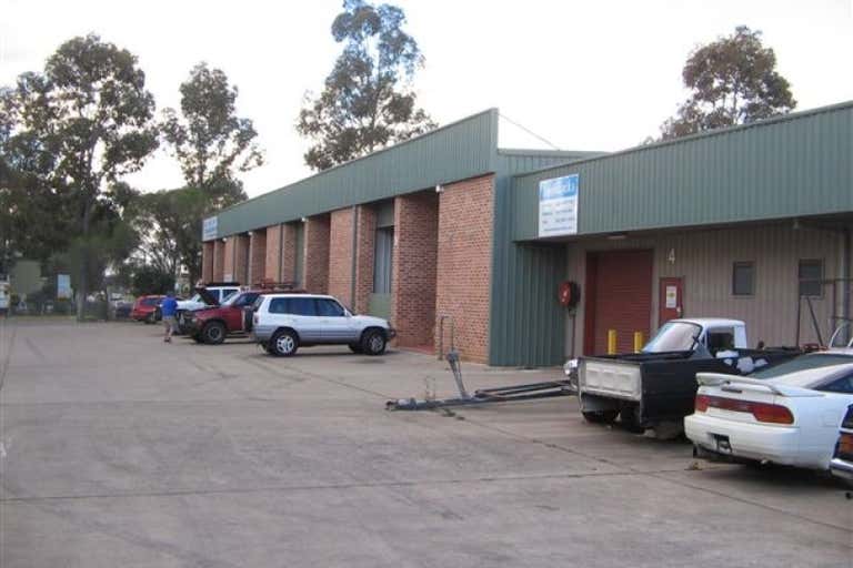 unit 2, 5  Graham Hill Road Narellan NSW 2567 - Image 4