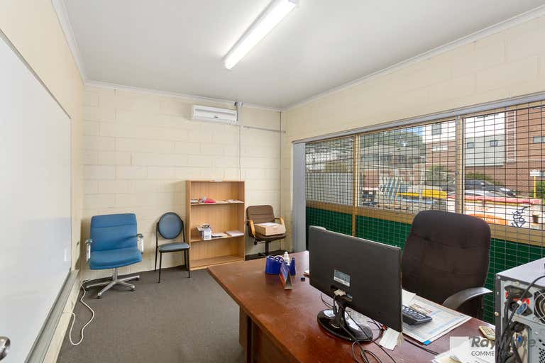 8/9 Greaves Street Dandenong VIC 3175 - Image 4