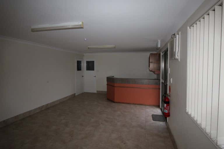 1/13 Orford Court Wilsonton QLD 4350 - Image 3