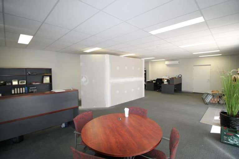 5 Carmart Way Pakenham VIC 3810 - Image 3