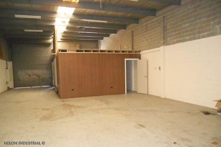 Unit 3/21-23 Levanswell Road Moorabbin VIC 3189 - Image 2