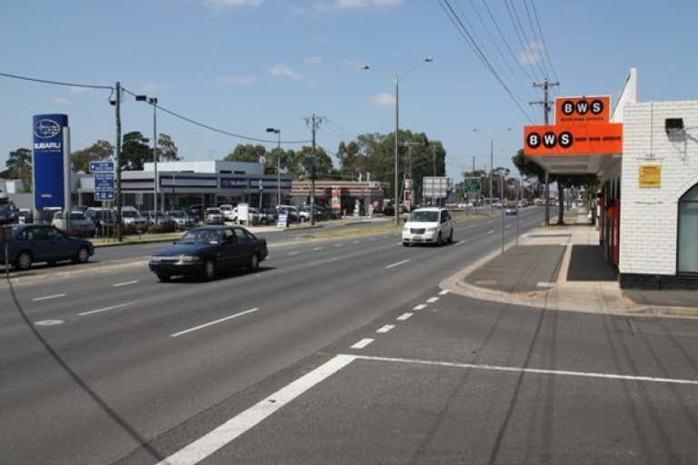 BWS , 310-312 Latrobe Terrace (corner Austin Street) Newtown VIC 3220 - Image 3