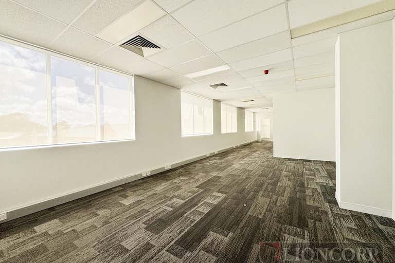 Underwood QLD 4119 - Image 2