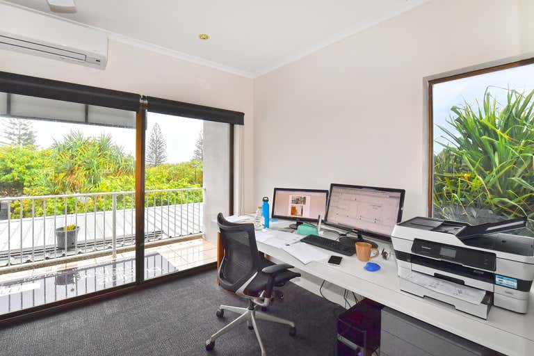 Suite 6/4 Kingfisher Drive Peregian Beach QLD 4573 - Image 3