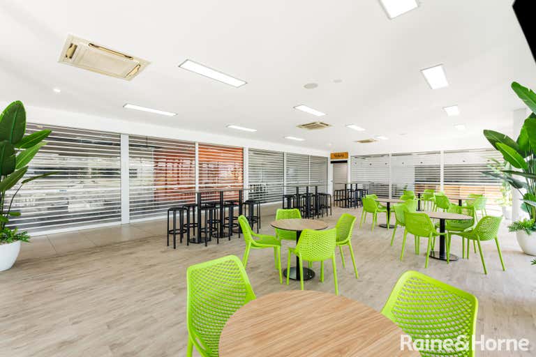 Oasis, 3765 Pacific Highway Slacks Creek QLD 4127 - Image 1