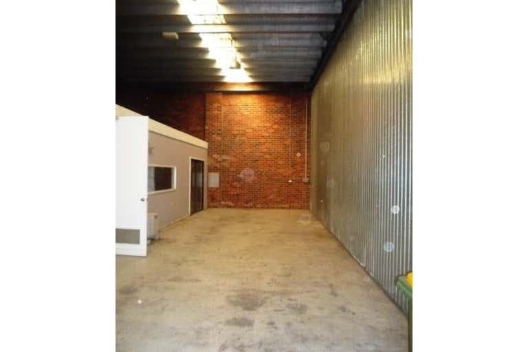 UNIT 21, 155 Hyde Street Yarraville VIC 3013 - Image 4