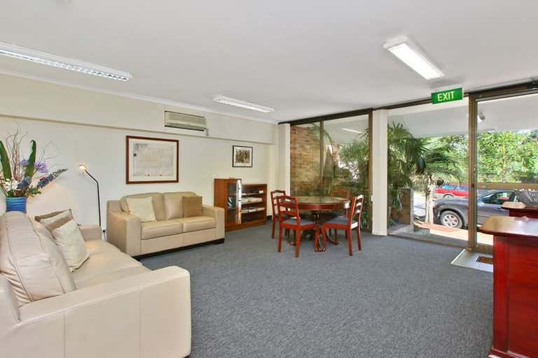 Terrace 11, 263 Alfred Street North Sydney NSW 2060 - Image 4