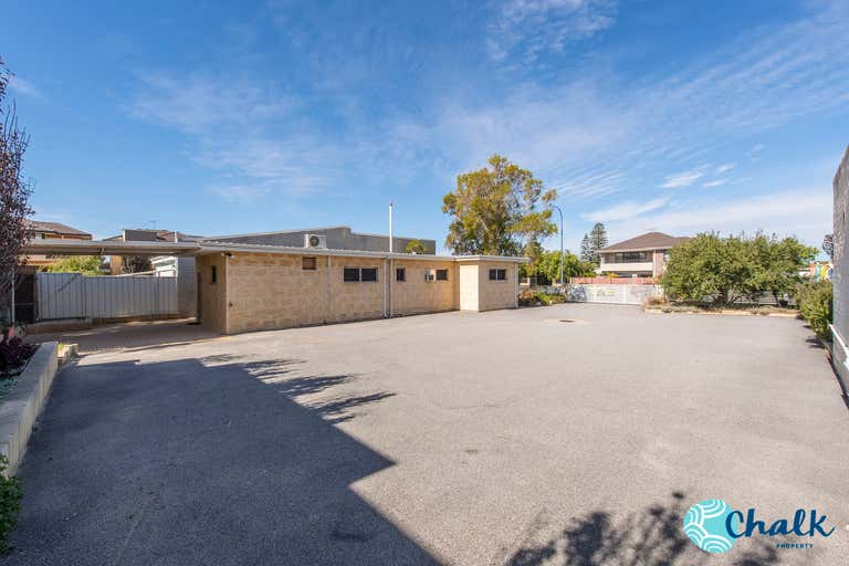 88 Parkin St Rockingham WA 6168 - Image 2