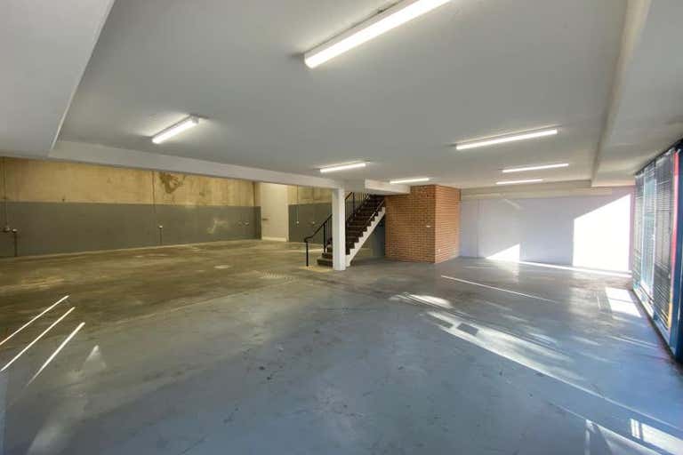 Unit 11, 5 Merryvale Road Minto NSW 2566 - Image 3