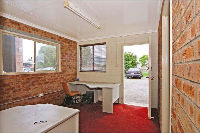 Unit 3/178A Princes Highway South Nowra NSW 2541 - Image 2