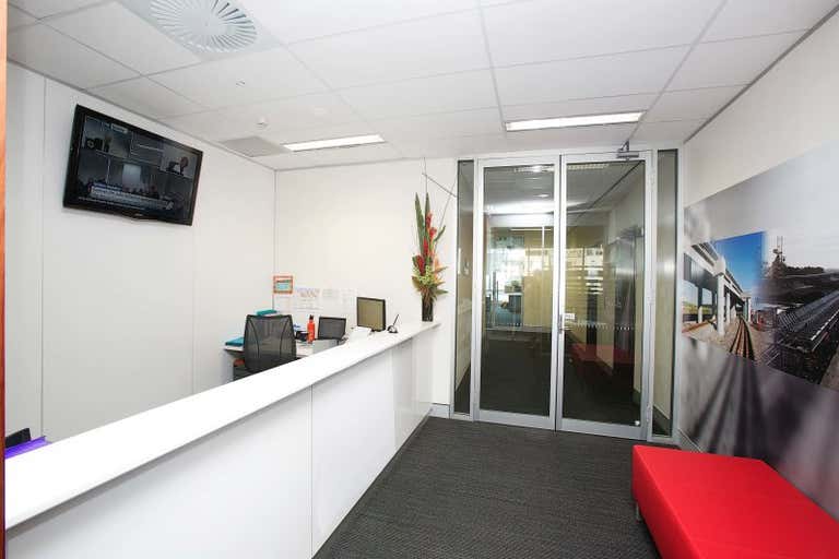 Suite 5.02, Level 5, 24 Honeysuckle Drive Newcastle NSW 2300 - Image 2