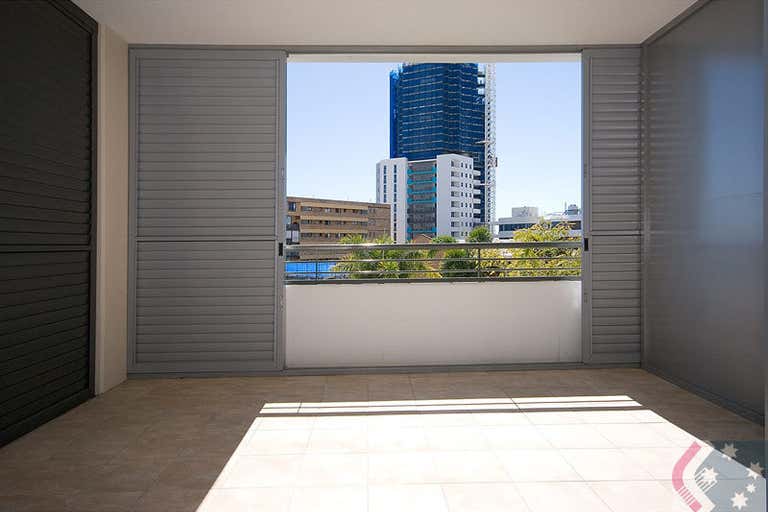 Nexus Towers, 105 Scarborough Street Southport QLD 4215 - Image 2