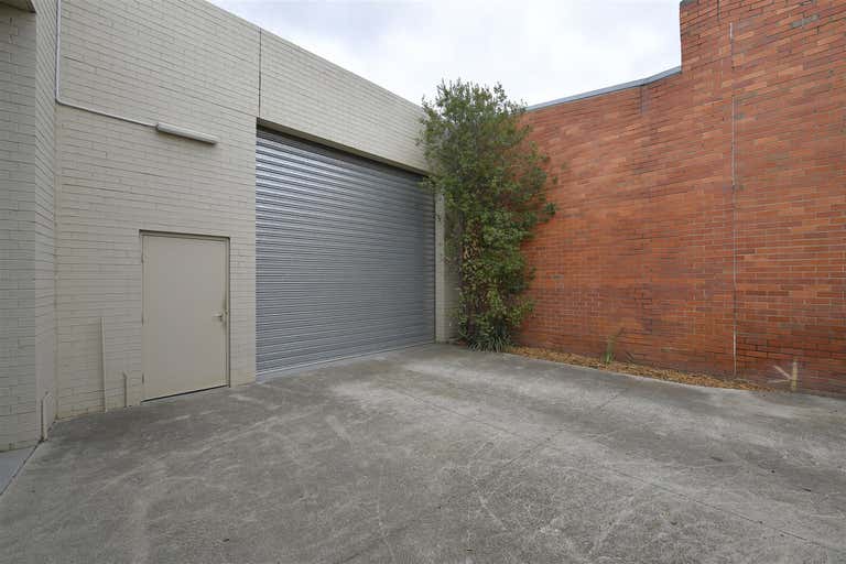 5/6 Wren Road Moorabbin VIC 3189 - Image 1