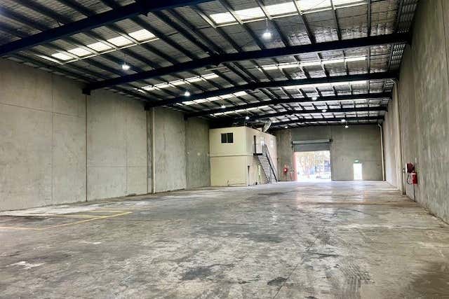 1/30 Westside Drive Laverton North VIC 3026 - Image 4