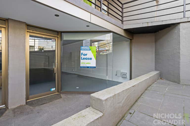 2/230 Main Street Mornington VIC 3931 - Image 1