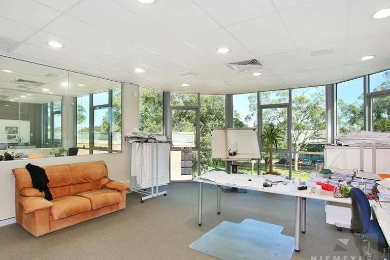 91 Marigold Street Revesby NSW 2212 - Image 4