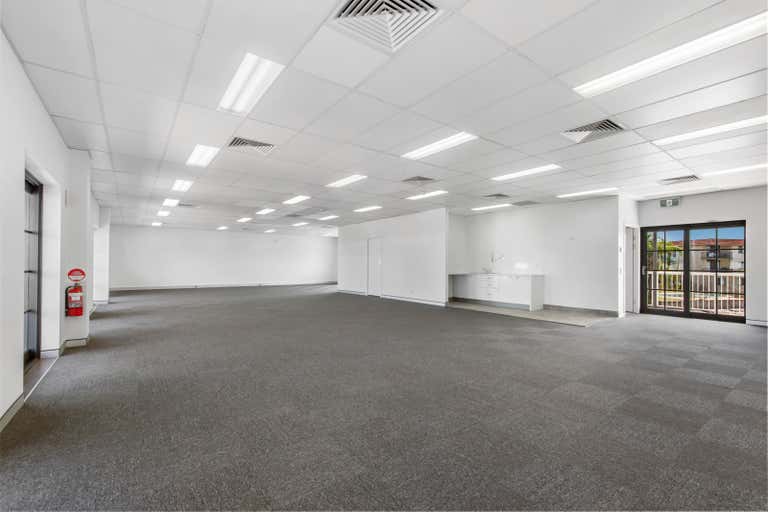 Suite 3/108 Brisbane Road Mooloolaba QLD 4557 - Image 4