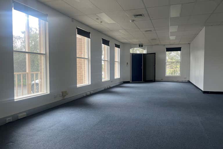 3/1 James Street Bayswater VIC 3153 - Image 1