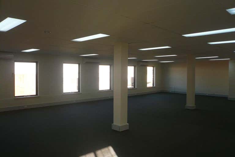 Suite 4, 120 Erina Street Gosford NSW 2250 - Image 3