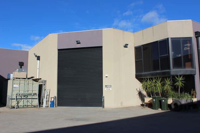 2/30 Chelmsford Street Williamstown North VIC 3016 - Image 1