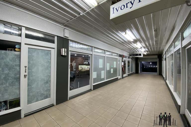 8&10, 20 King St Caboolture QLD 4510 - Image 1