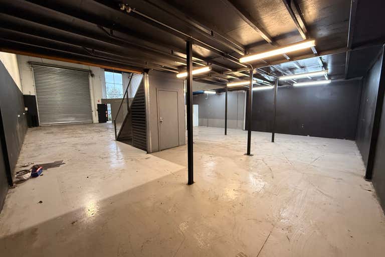 13/14-17 Hogan Court Pakenham VIC 3810 - Image 2