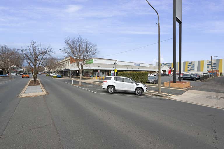 1/647-653 Dean Street Albury NSW 2640 - Image 1