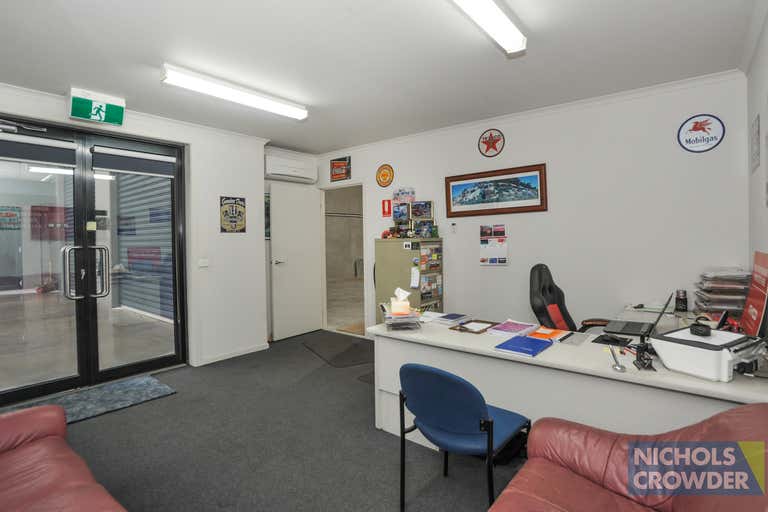 2/45 Simcock Street Somerville VIC 3912 - Image 4