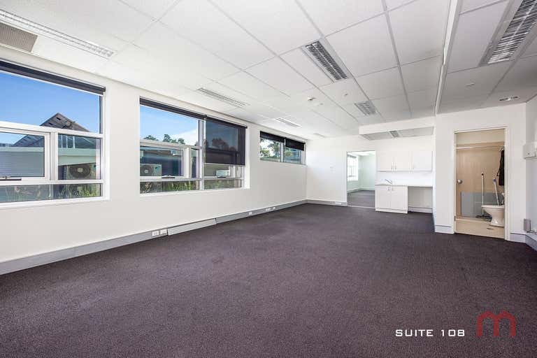 2/3 The Crescent Wentworth Point NSW 2127 - Image 2
