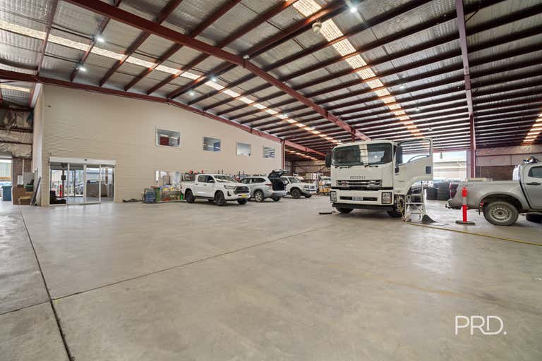 Part, 32-36 Nagle Street Wagga Wagga NSW 2650 - Image 2