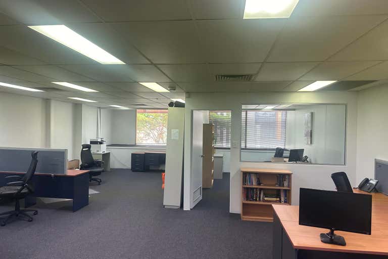 Level  Suite 1, 20 Welch Street Southport QLD 4215 - Image 1