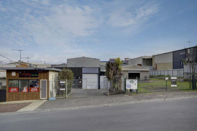 4 & 6 Maxwell Avenue, Belmont Geelong VIC 3220 - Image 2