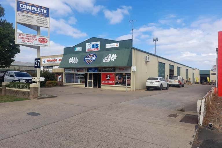 Unit  5, 37 Peisley Street Orange NSW 2800 - Image 2
