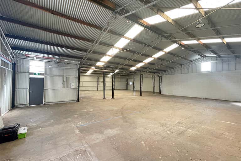 Unit 1/2 Lawson Crescent Coffs Harbour NSW 2450 - Image 3