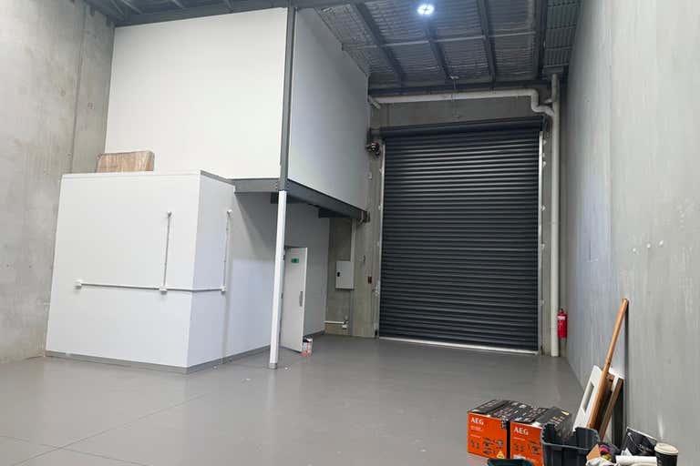 8/5 Oban Road Ringwood VIC 3134 - Image 2