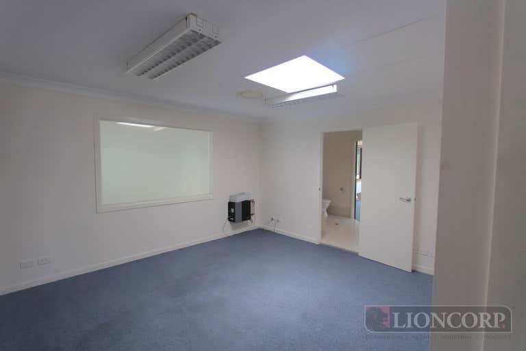 Seventeen Mile Rocks QLD 4073 - Image 3