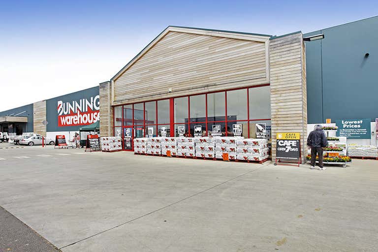 BUNNINGS WAREHOUSE TORQUAY, Corner Surf Coast Highway & Beacons Boulevard Torquay VIC 3228 - Image 4