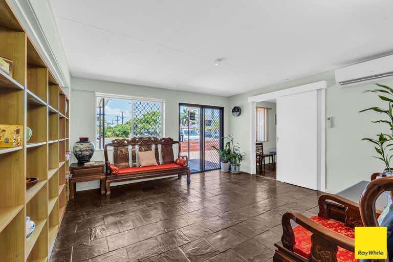 94 Scott Street Bungalow QLD 4870 - Image 2