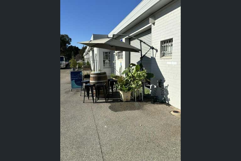 Unit 4, 20 Milford Street East Victoria Park, 4/20 Milford street East Victoria Park WA 6101 - Image 1