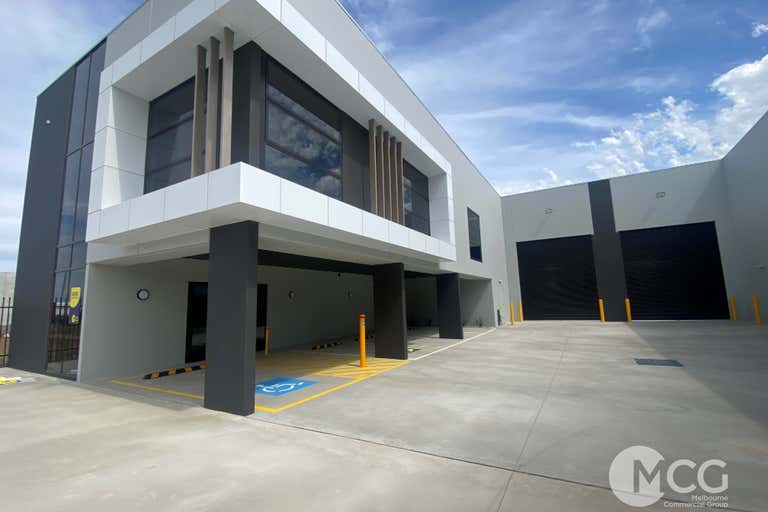 62 Droomer Way Tarneit VIC 3029 - Image 2